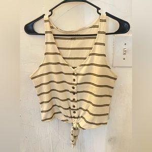 American Eagle Tank Cropped